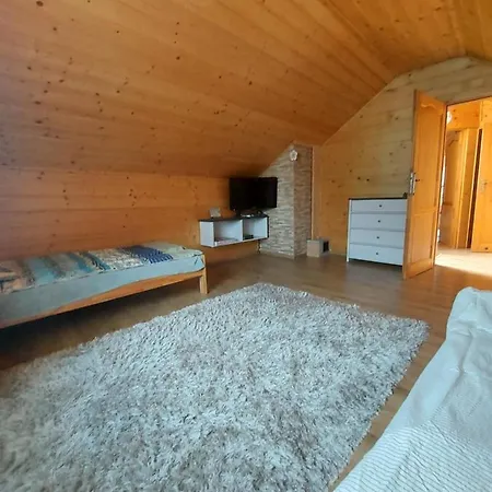 Domek Jarmuta 2 Hytte